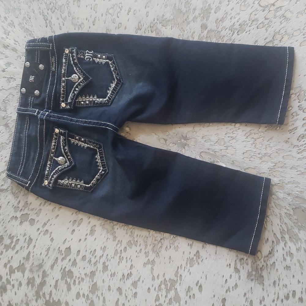 Miss Me Jeans Embellished Embroidered Studded Capri Dark Wash Sz14